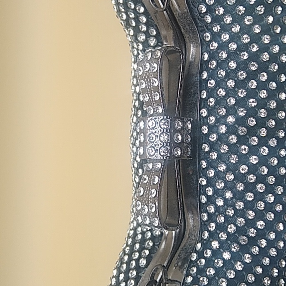 Kitty Rhinestone Purse - Picture 3 of 8
